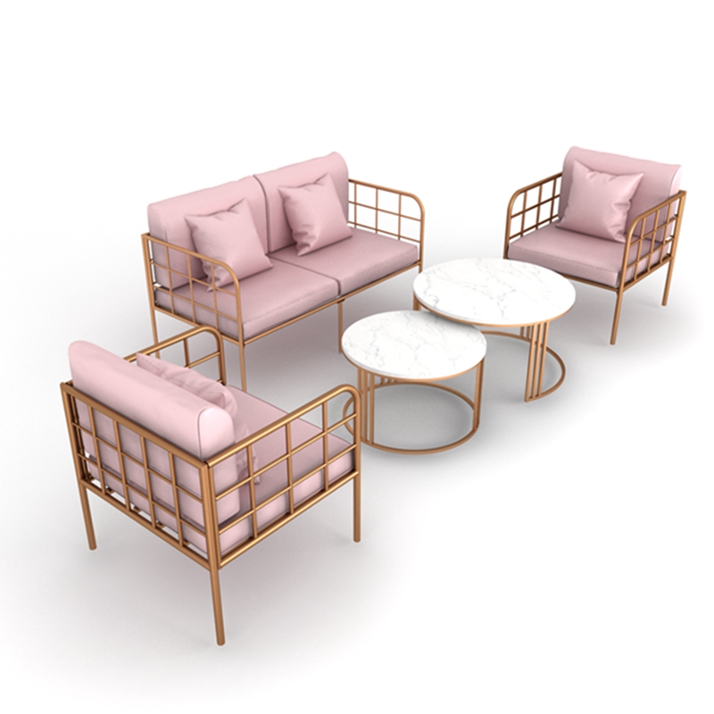 Nordic Net Red Card Seat Single Gold Wrought